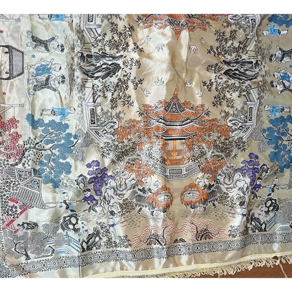 Vintage Chinese Silk Embroidered Tapestry 36" Square Pagoda Dragon Lion Dance - Picture 5 of 11
